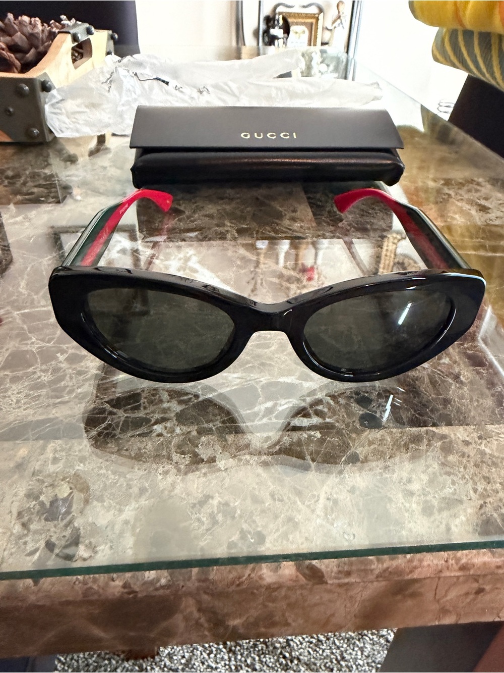 Gucci Black Sunglasses with Pink Temple Accents
